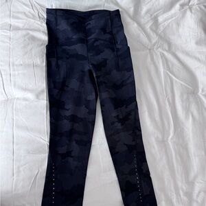 Lululemon Black Army Print Cropped Leggings